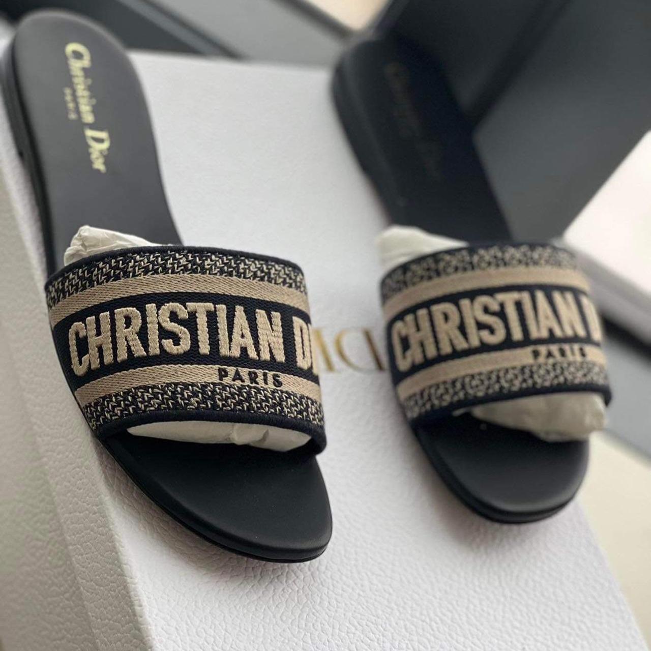 Christian Dior slides Original Receipt In box - Depop