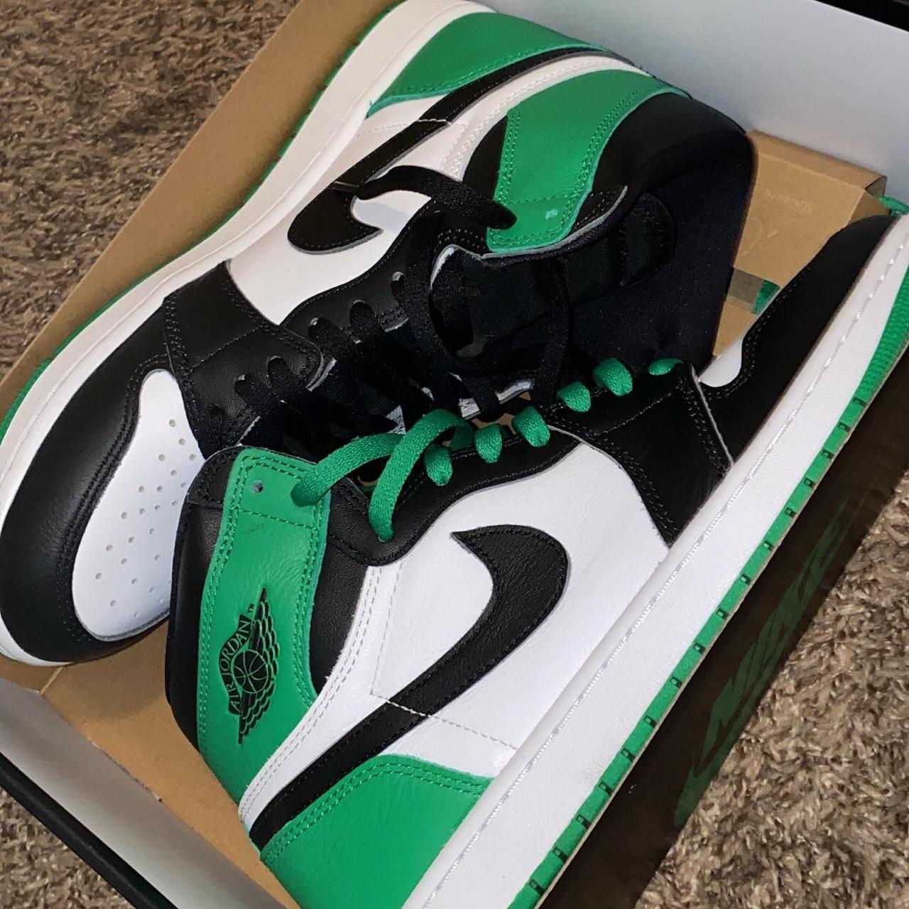 Air Jordan 1 Retro High OG Lucky Green Size 10.5 - Depop