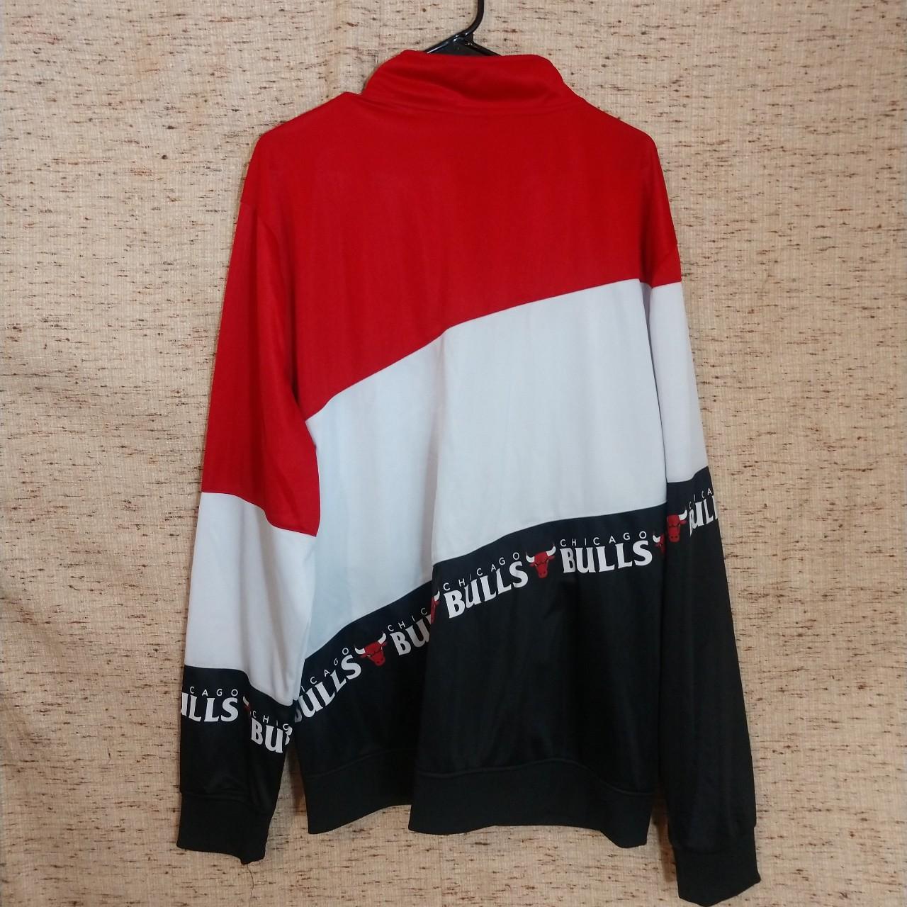 Chicago Bulls Mitchell &Ness NBA warmup - Depop