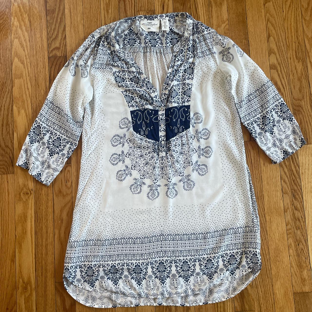 Lightweight blue and white flowy dress from H&M - Depop