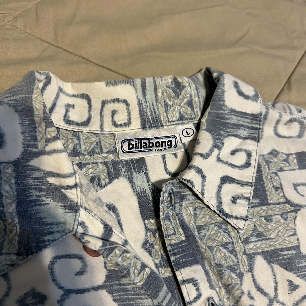 Vintage men’s billabong button up shirt! I’m perfect... Depop