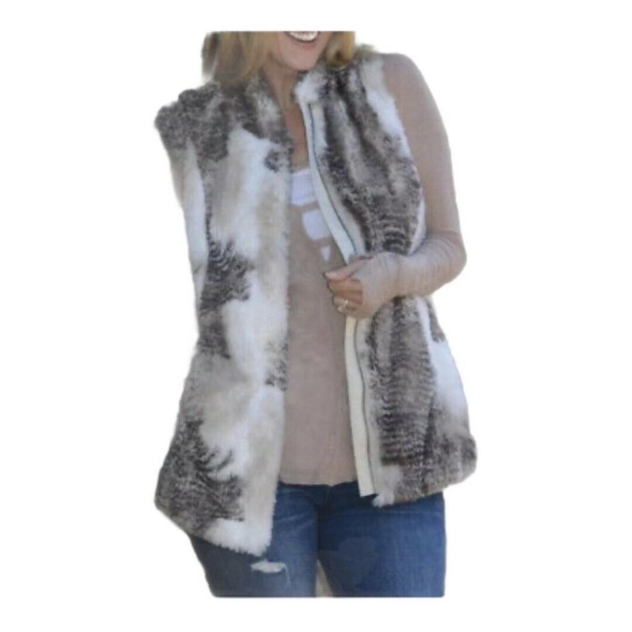 Cabi Womens Aspen Faux Fur Vest Women s xs Full Zip. Depop