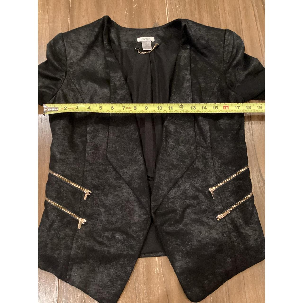 Cache Women's Jacket - Black - 6 – Cache open fro… - image 5