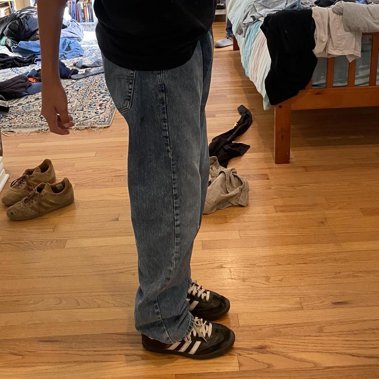 36 x 32 LEVI 505s. 8/10 condition light fade and | Depop 36 x 32 LEVI 505s. 8/10 condition light fade and | Depop