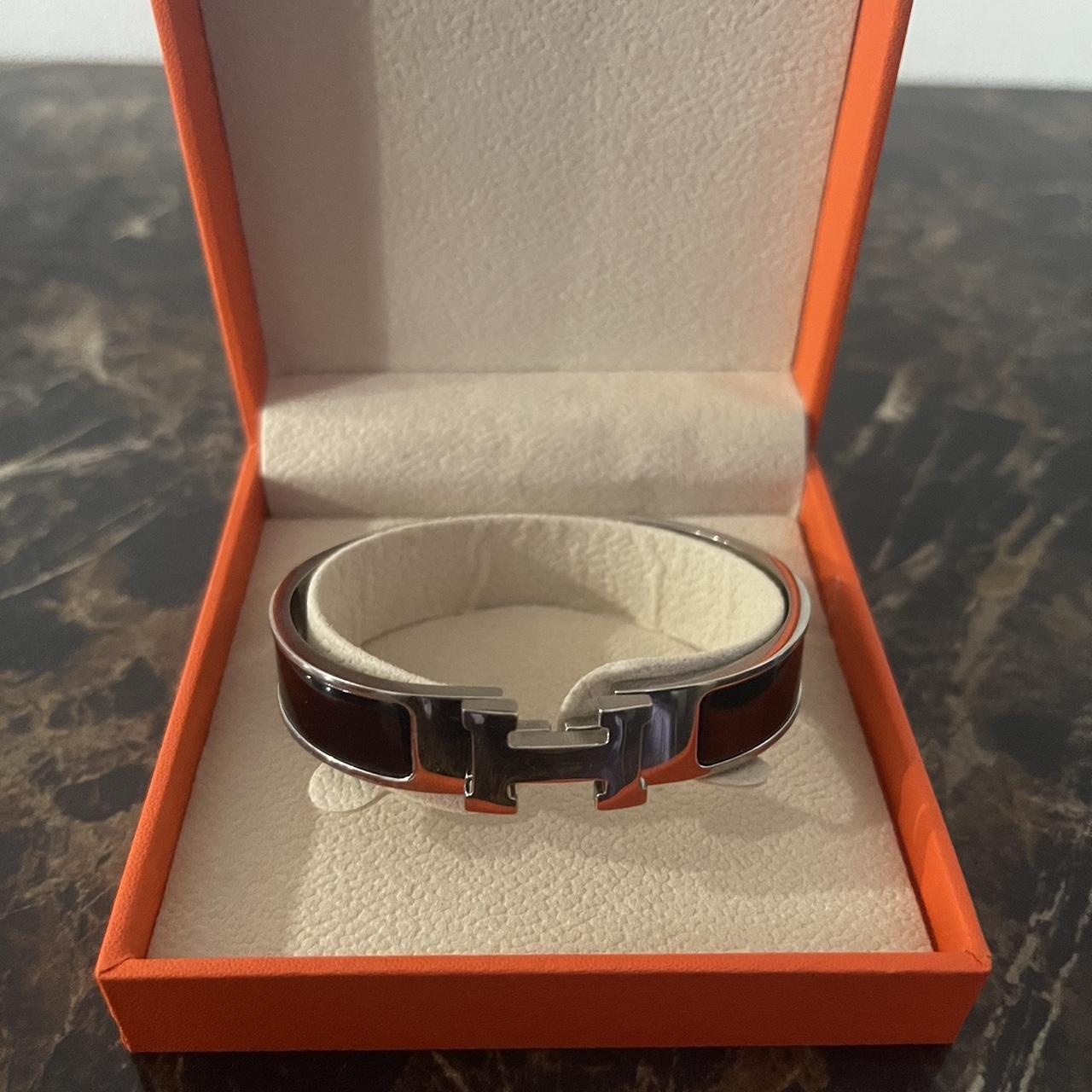 Hermes bracelet - Depop