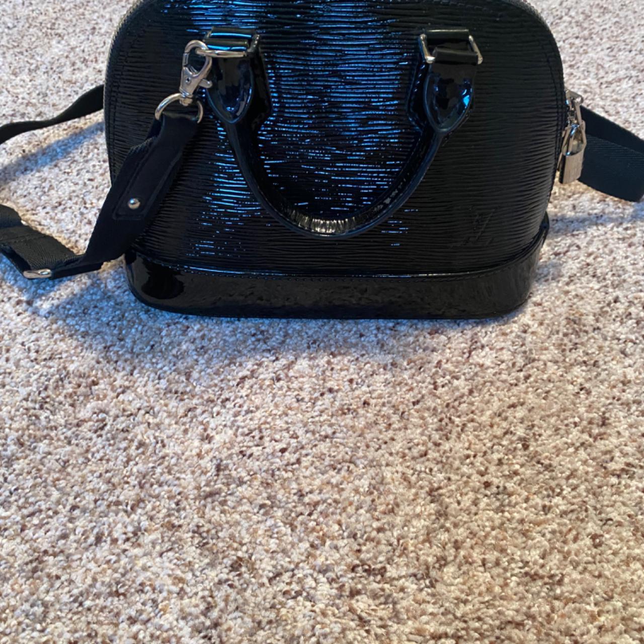 Black L/V Alma BB lookalike. Brand new!! Depop