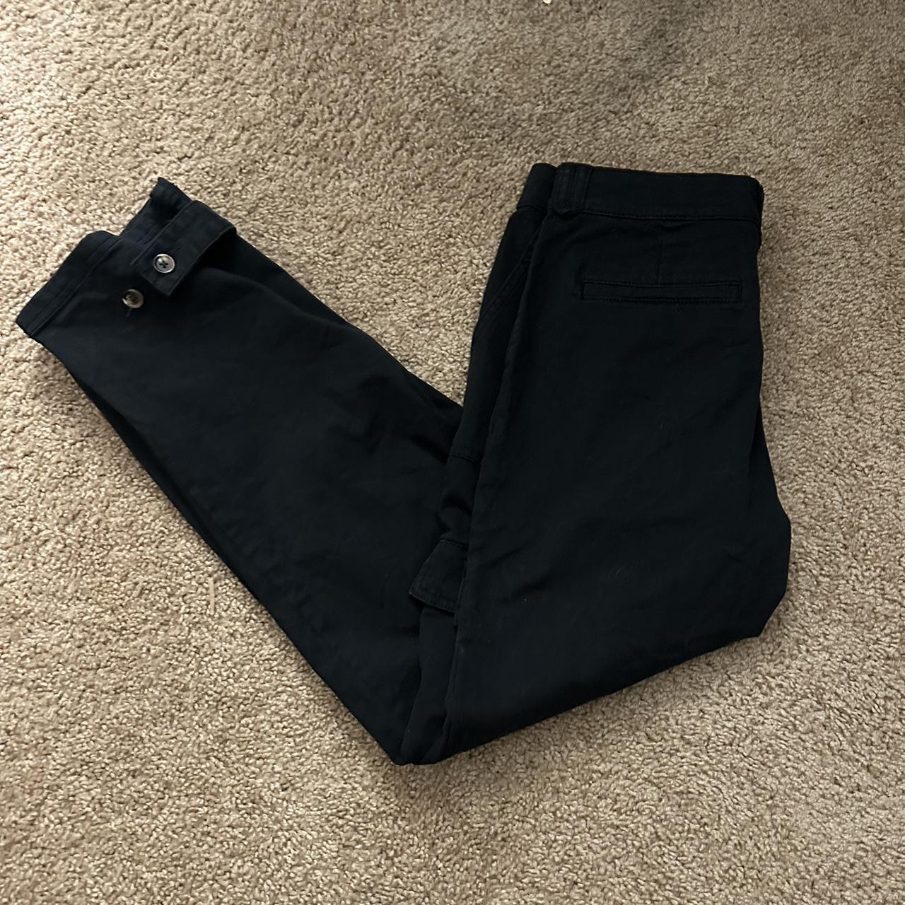 new HnM black cargo women's pants size 6 originally - Depop