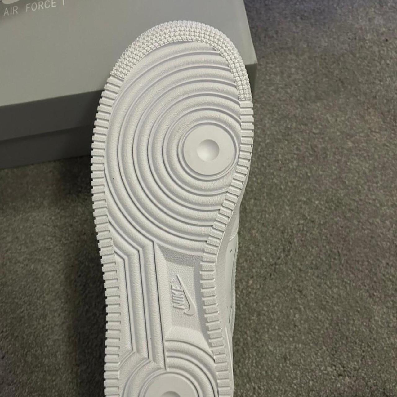 womens white air force 1s