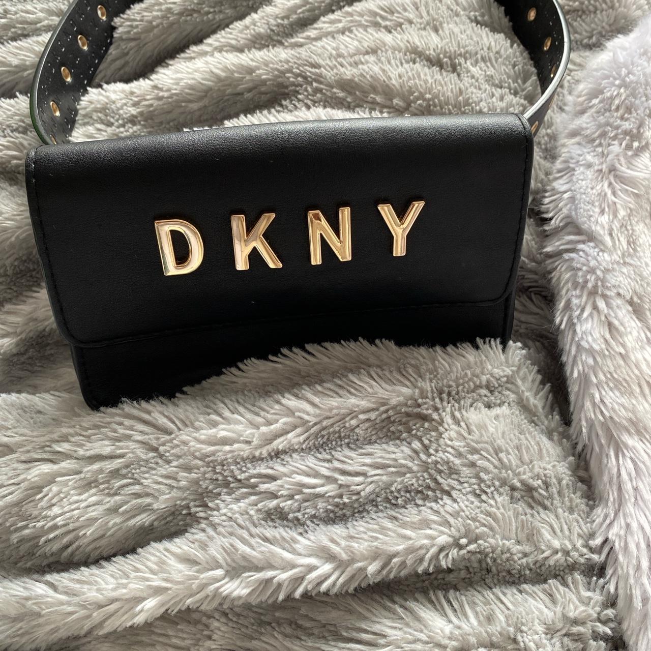 Dkny belt clearance