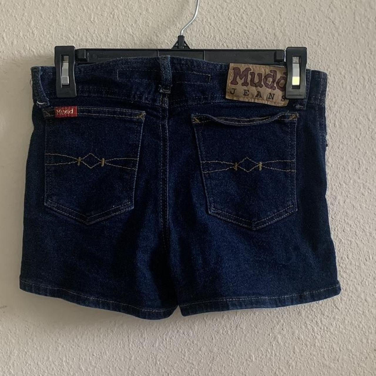 authentic Y2K MUDD for the beat generation... Depop