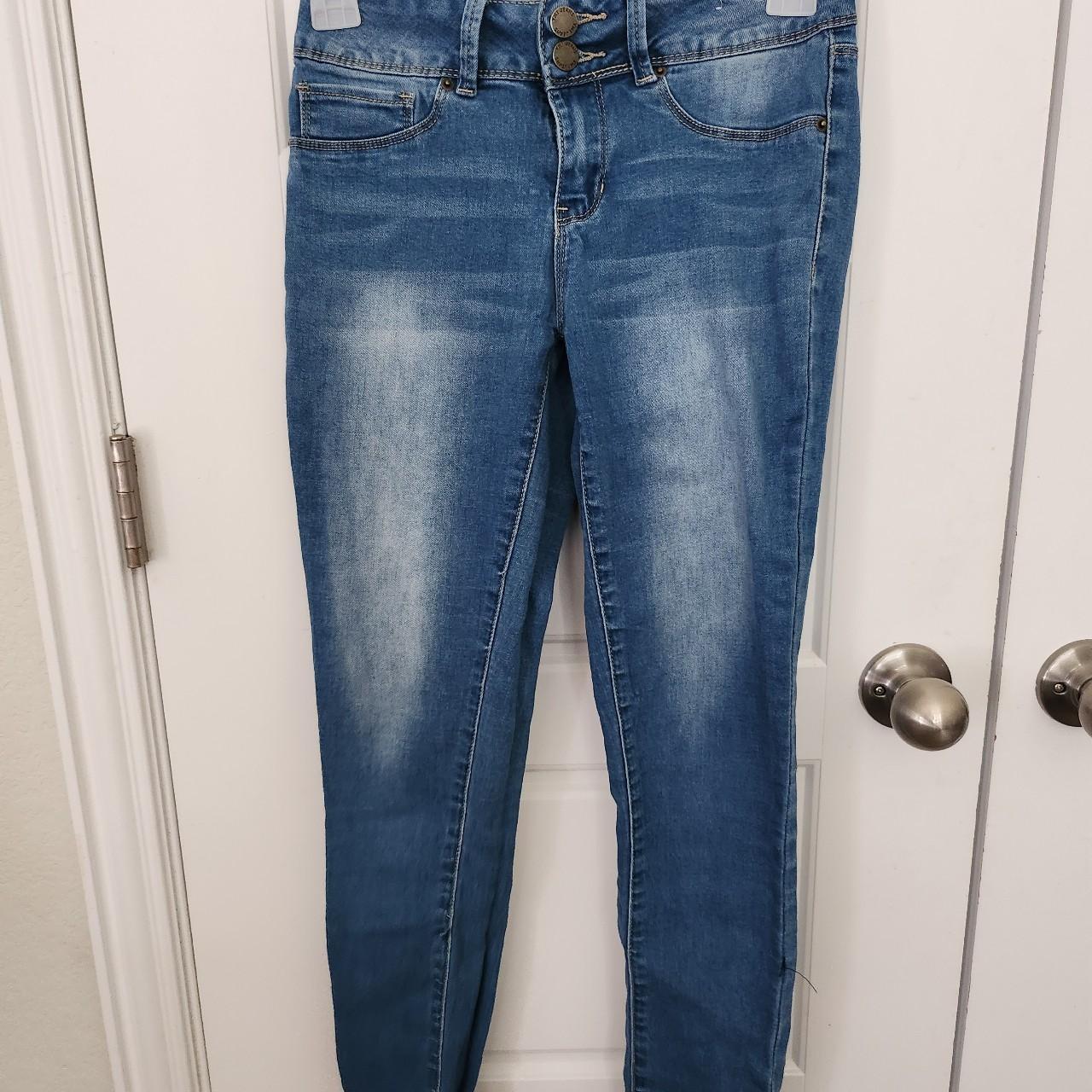 YMI jeans size 1 in juniors and in good condition... - Depop