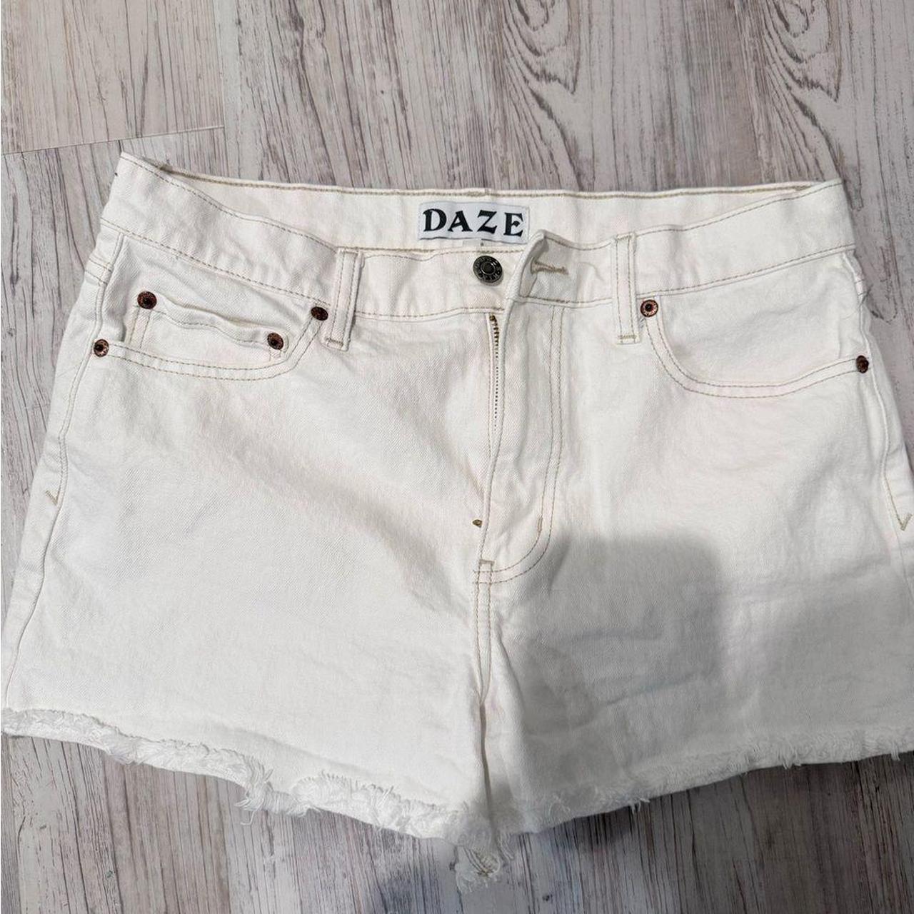 Source Unknown Women's Shorts - Cream - 29" – Sty… - image 1
