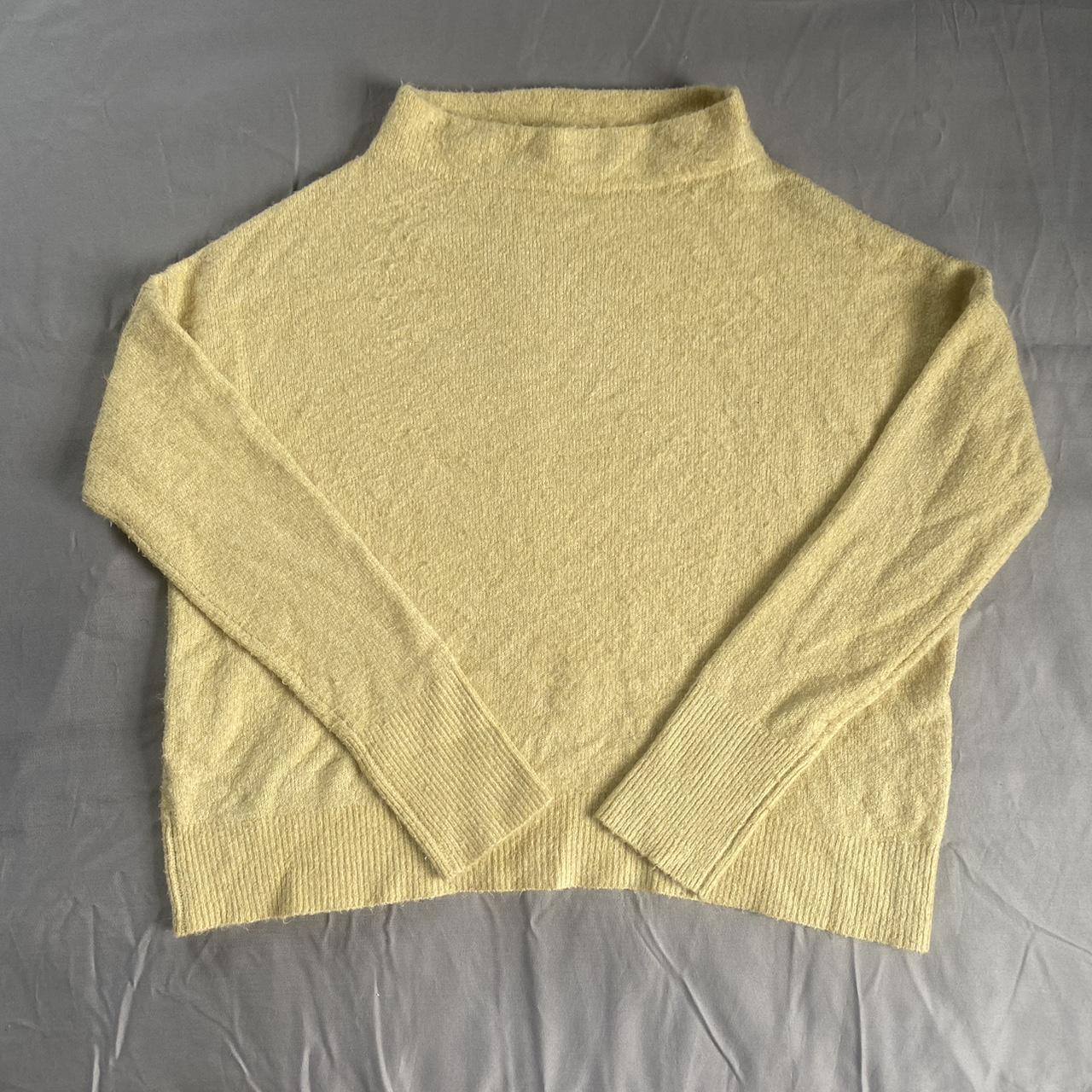item listed by chloeasinclairr