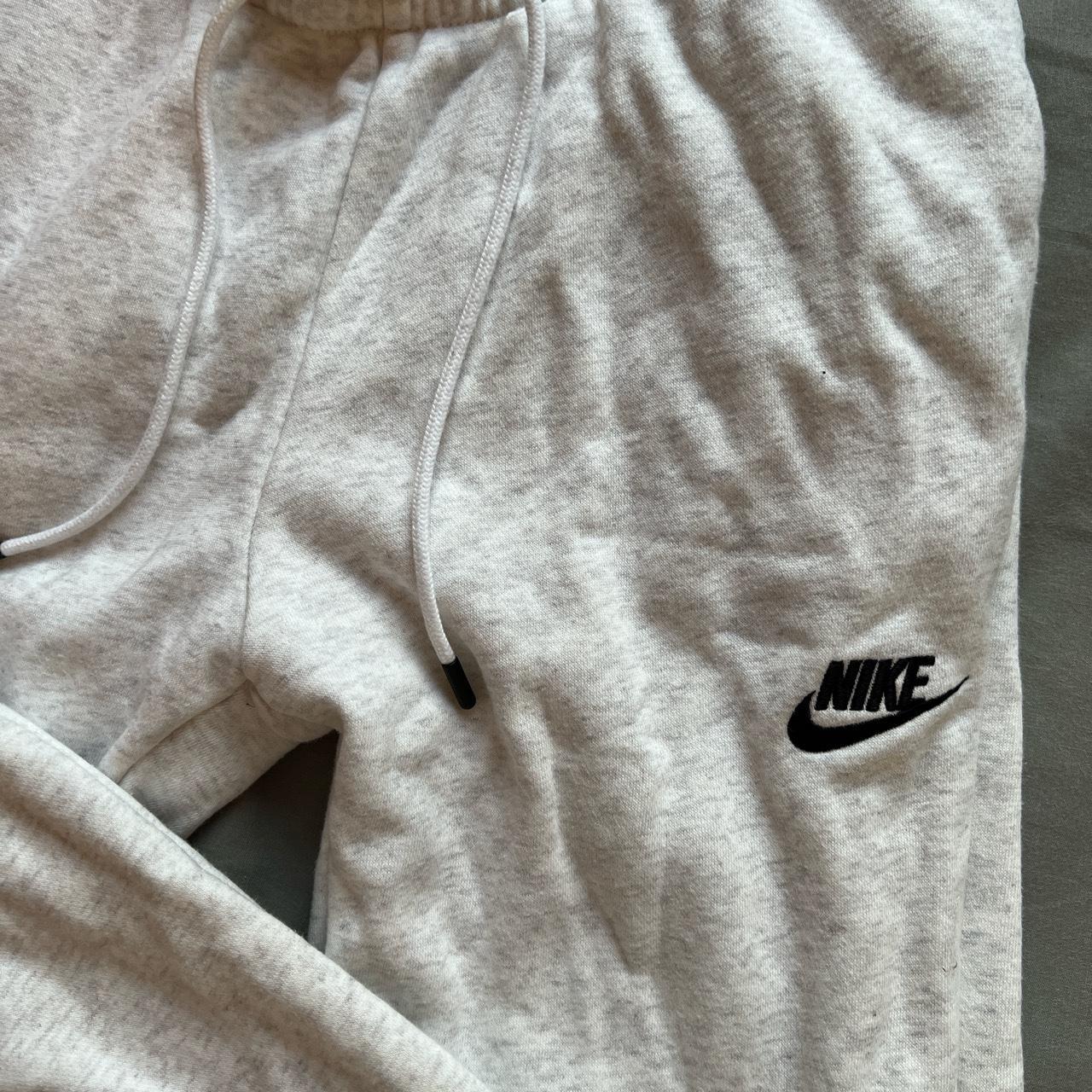 mens xs nike joggers