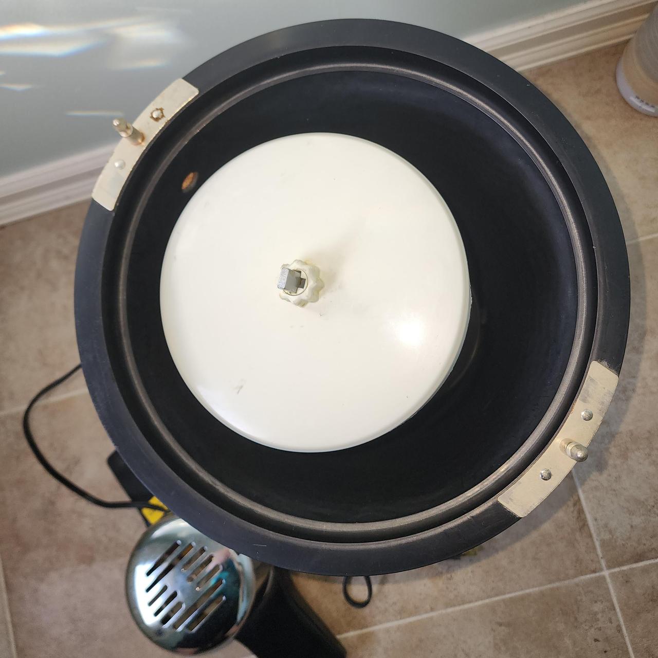 Proctor Silex Icecream Maker. Churns the cream... Depop