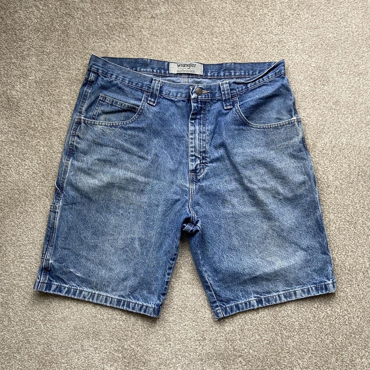 Wrangler denim capenter shorts / painter jorts size... - Depop