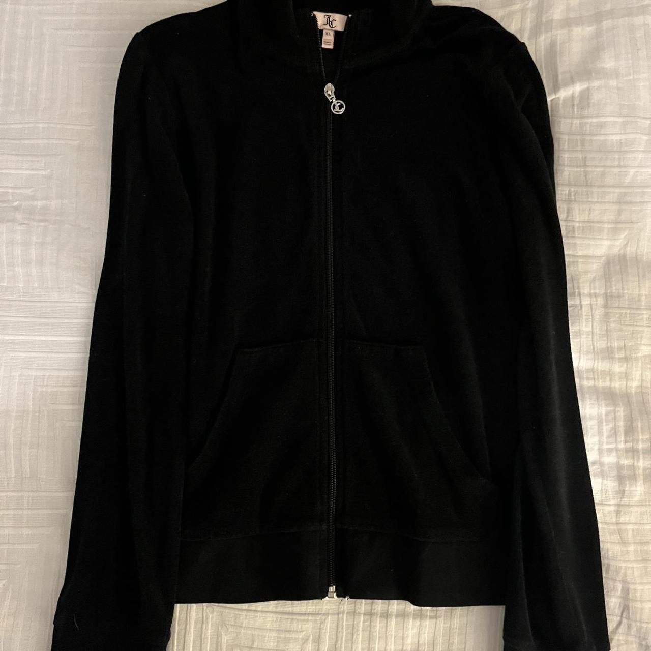 JUICY COUTURE zip up !⭐️ -Fits a size (XL) -Great... - Depop