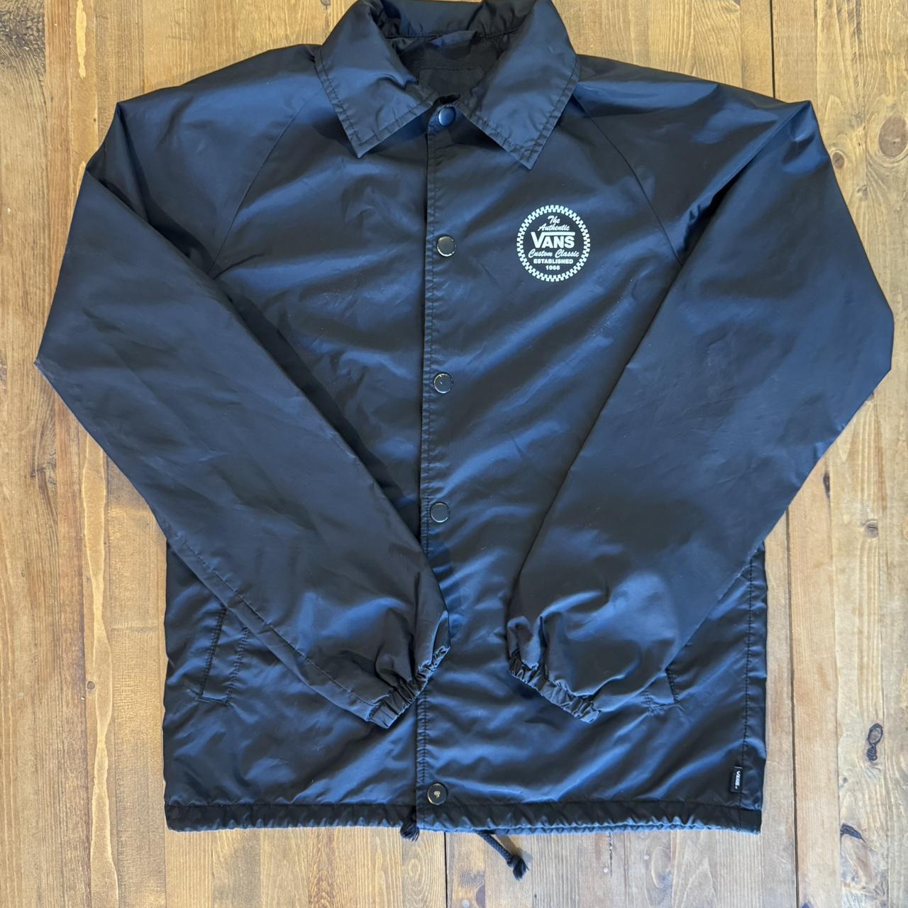 Vans Women's Windbreaker Jacket Black S – Vans button up