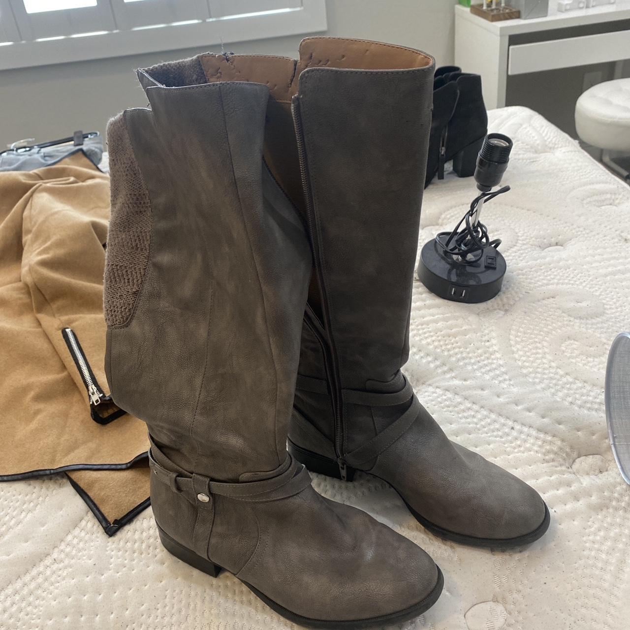 Women’s Grey Calve Length Boots Size 8 Please help... Depop