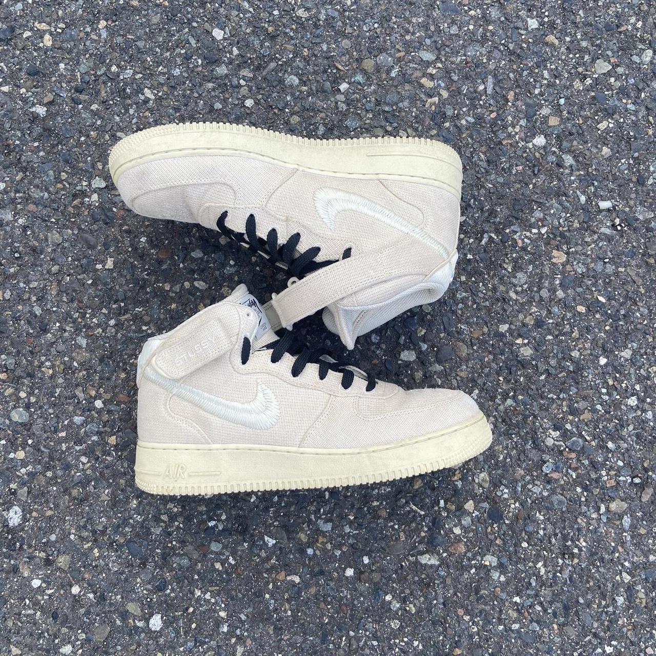 tan stussy af1