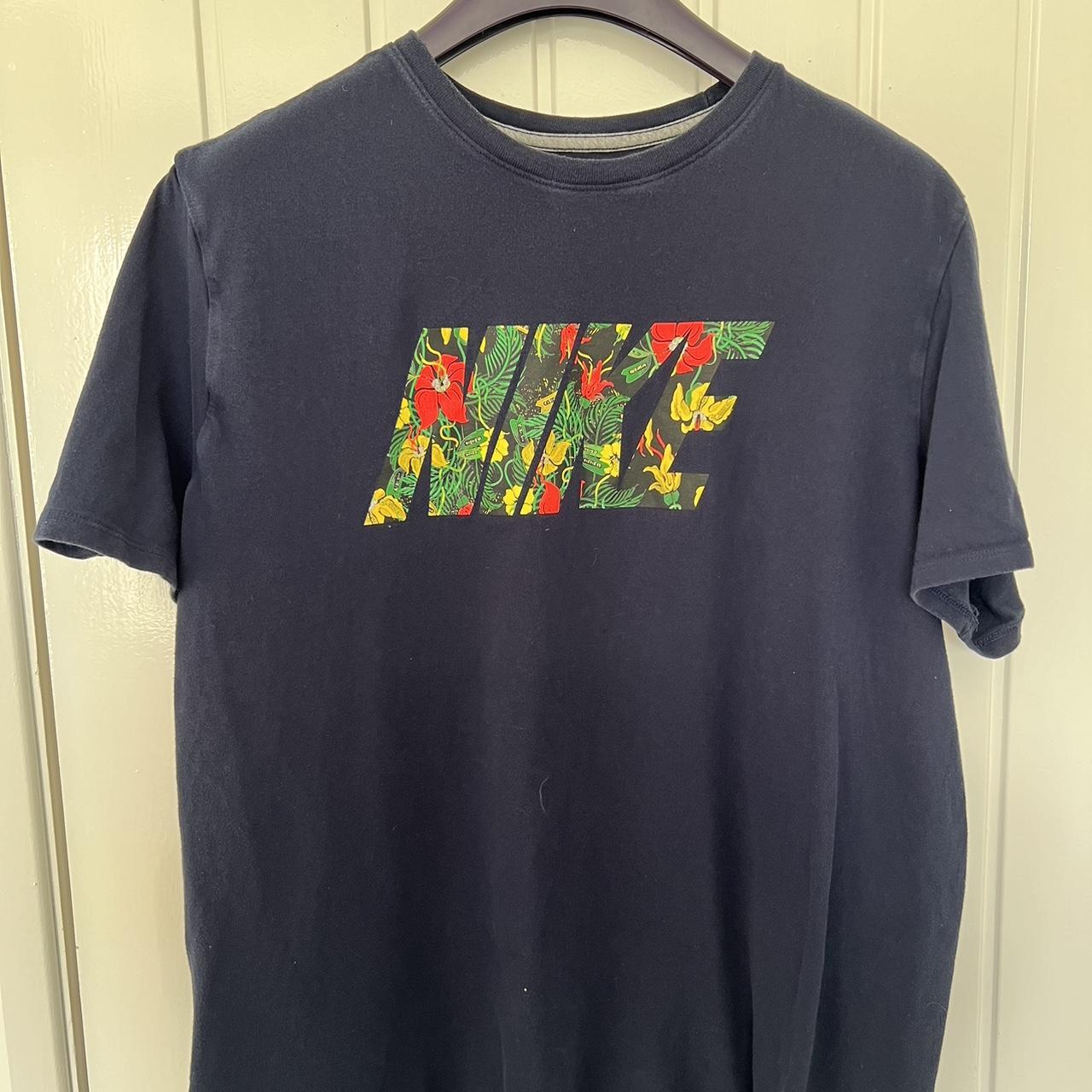 mens nike t shirt xl