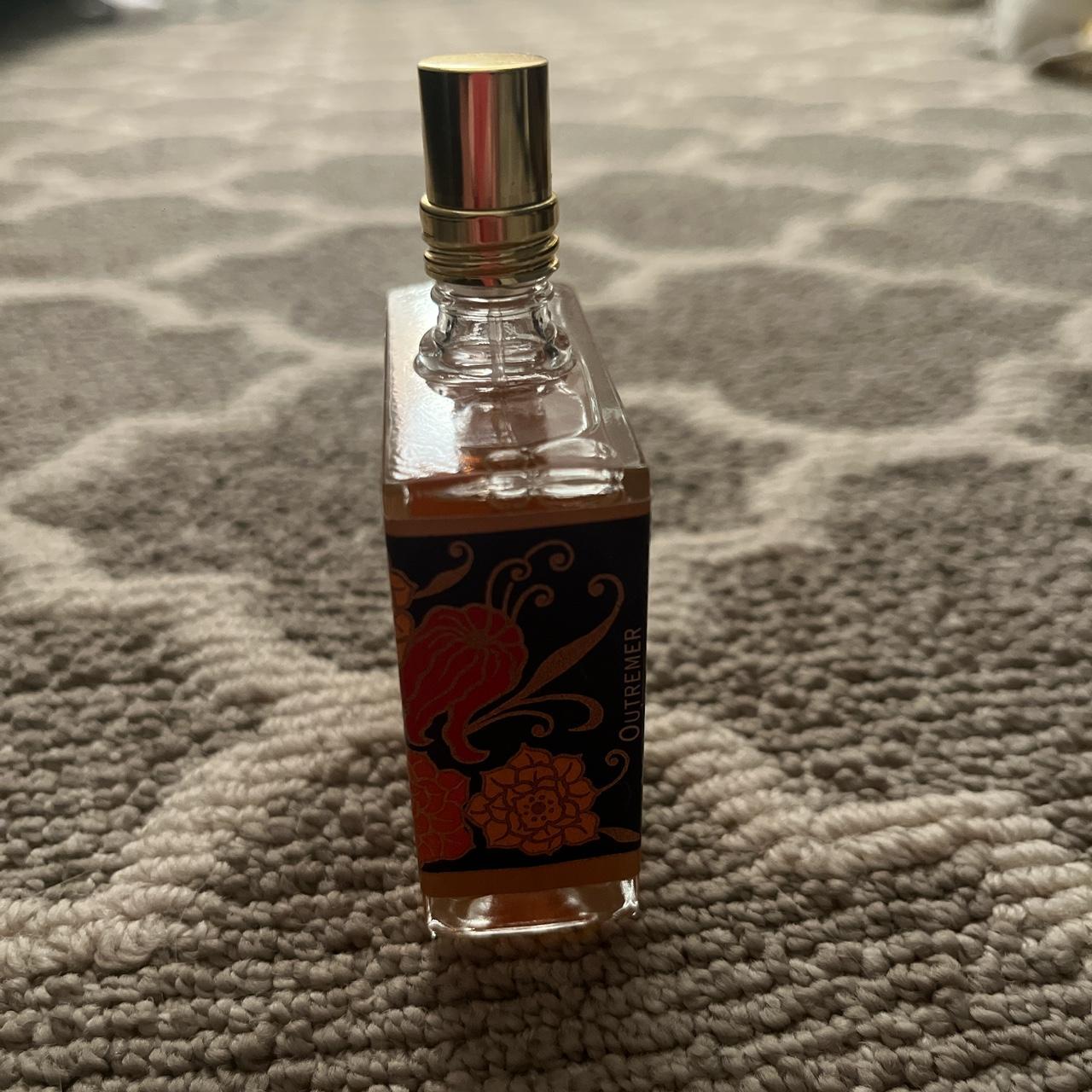 Anthropologie vanilla perfume! Smells really good... - Depop