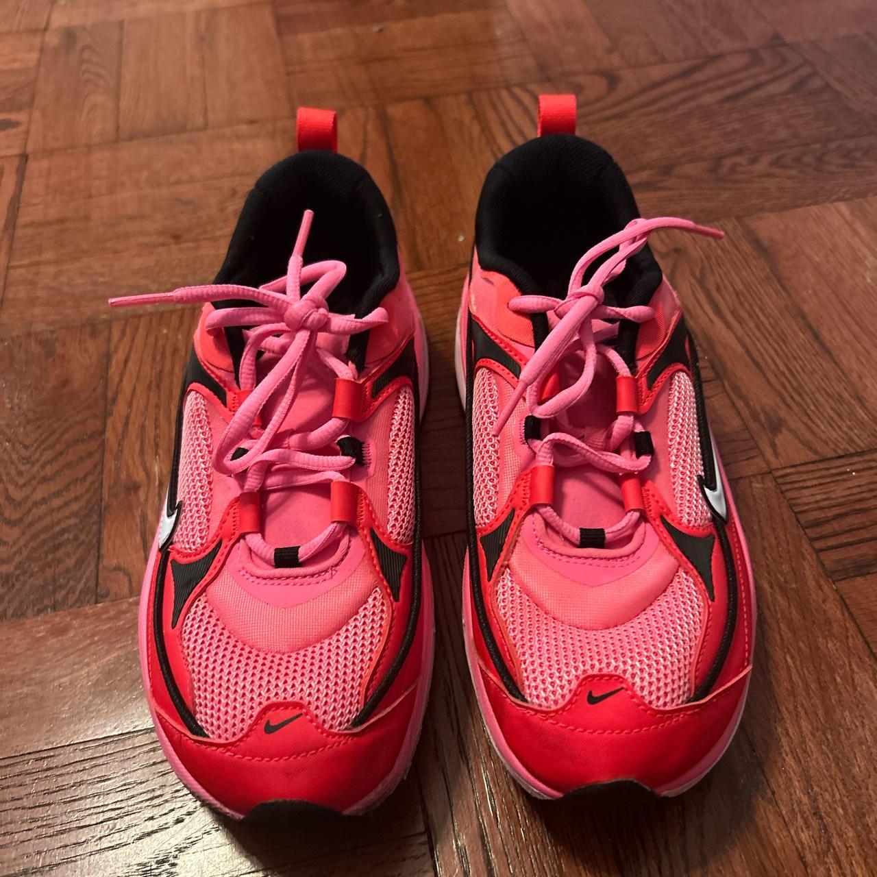 nike shoes neon pink