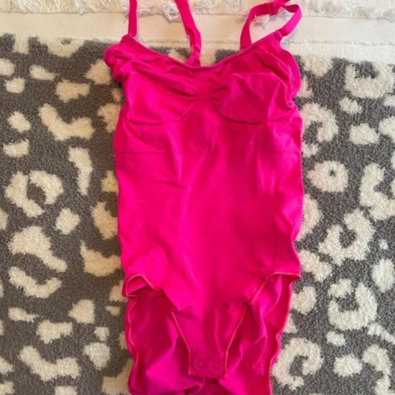 BNIB SKIMS Sculpting Bodysuit W. Snaps L/XL | Depop