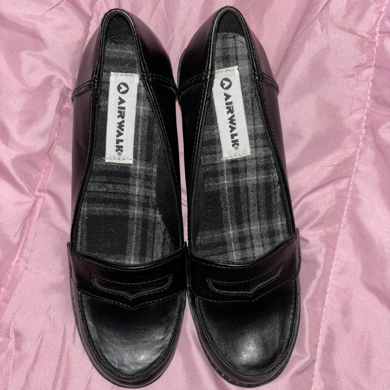 Vintage Y2K late 90s Airwalk chunky black Depop