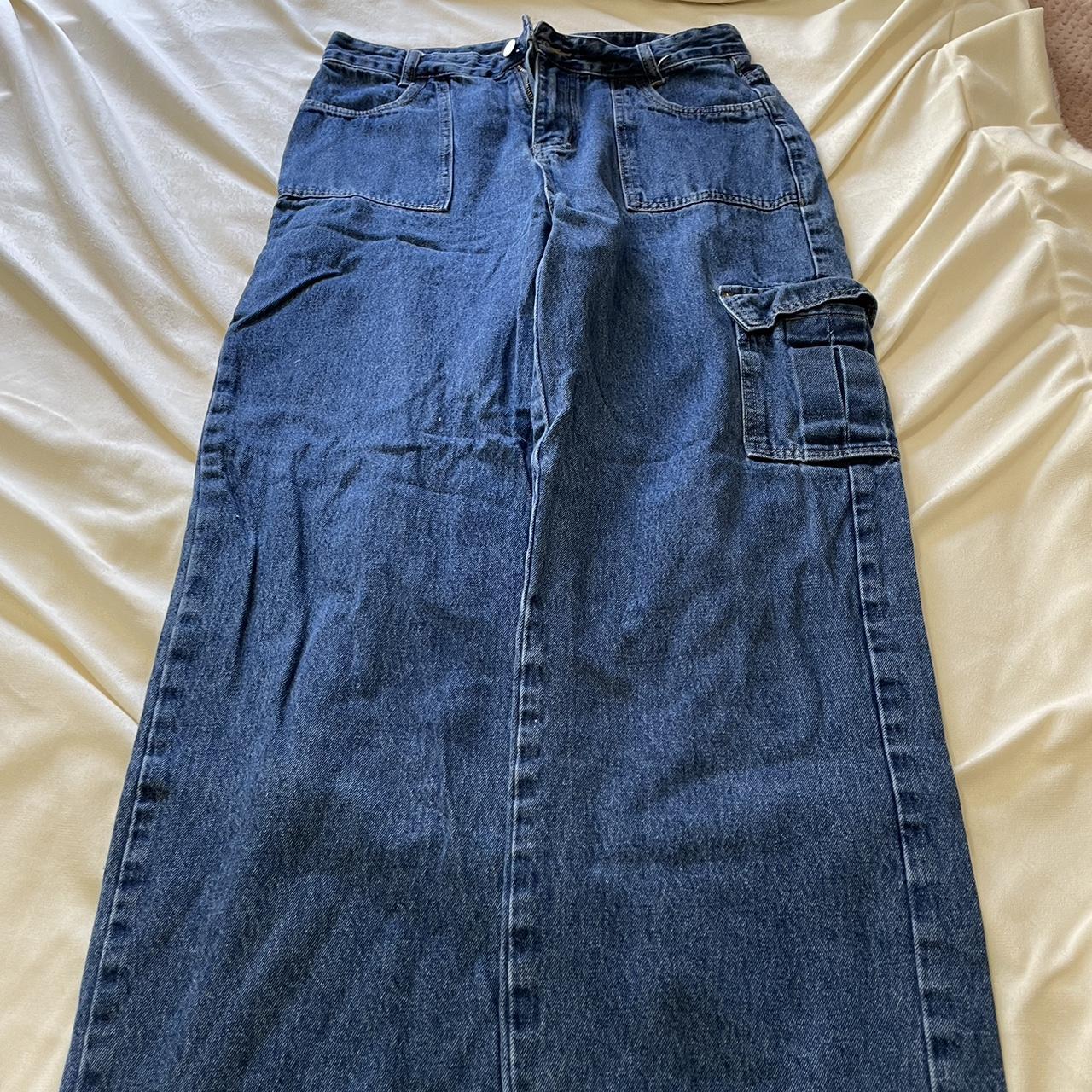 woman’s baggy jeans -size L personally for me these... - Depop