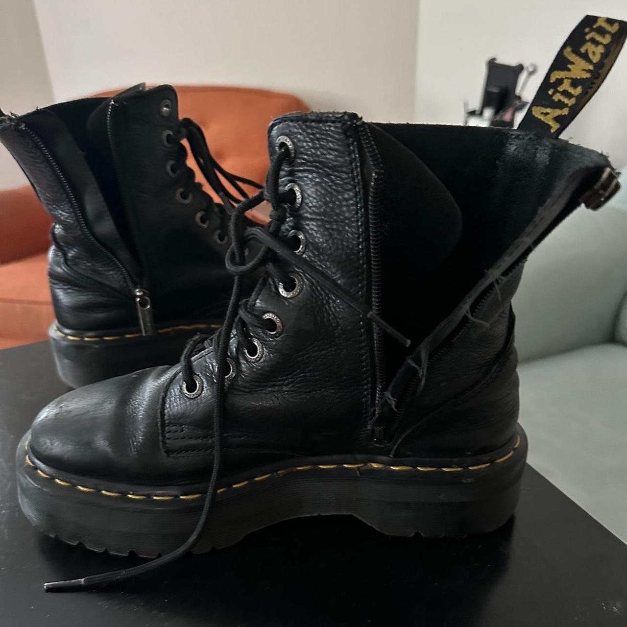 Women’s Doc marten boots Right boot zipper broken... - Depop
