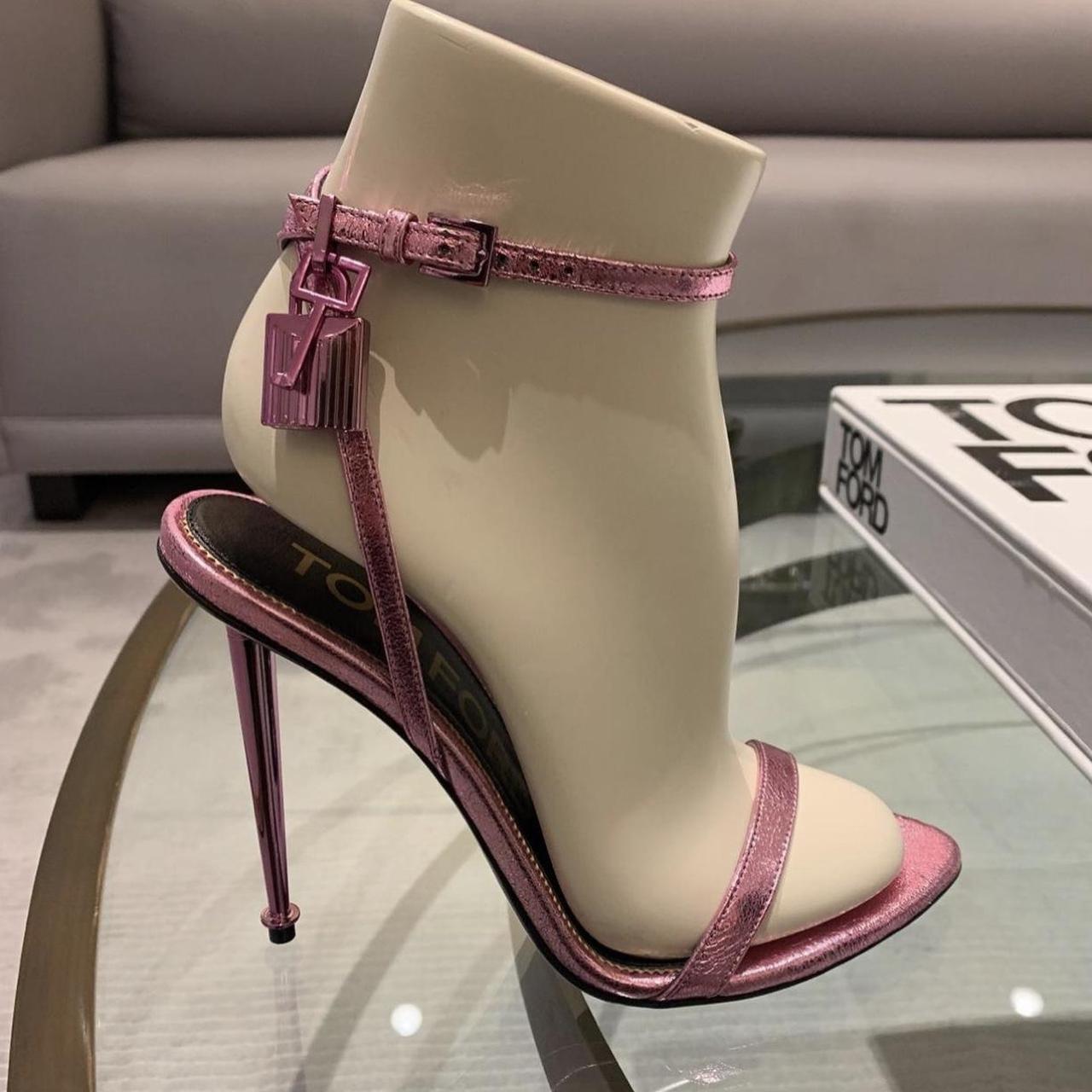 emory crinkled leather loafer