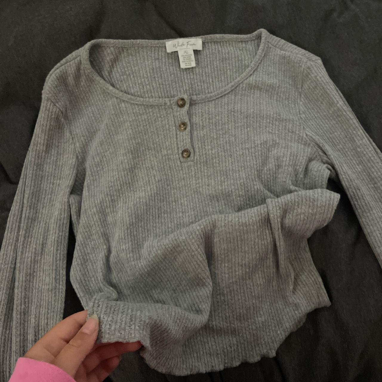 cute long sleeve never worn it - Depop