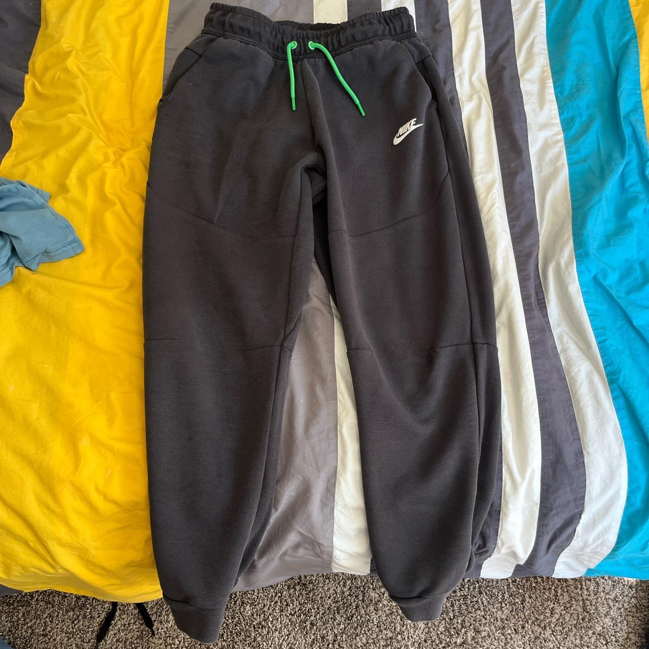 black nike tech pants, worn 3 times - Depop