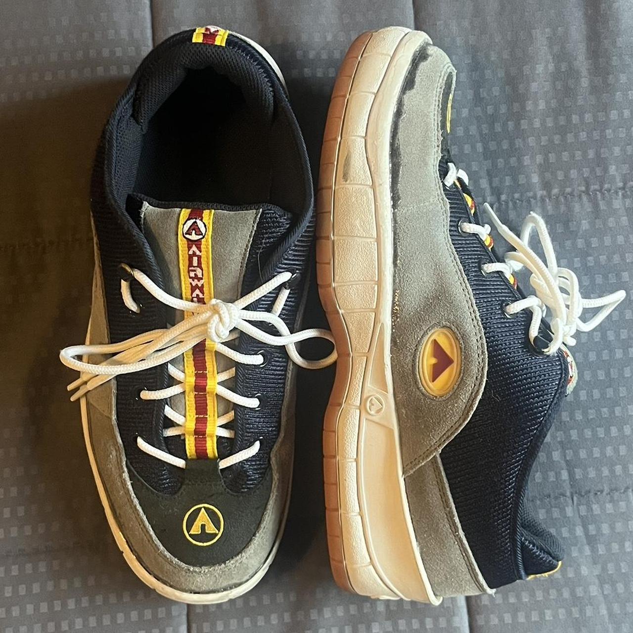 airwalk retro shoes