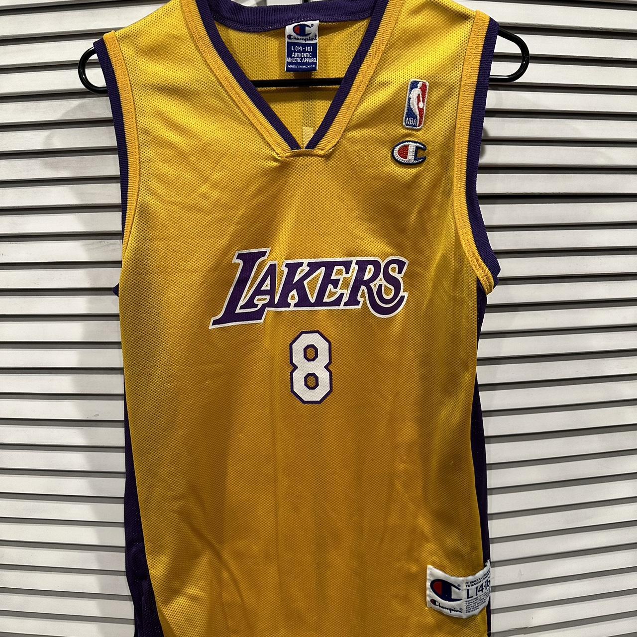 Vintage 90's Champion Brand Los Angeles Lakers Kobe Bryant 8