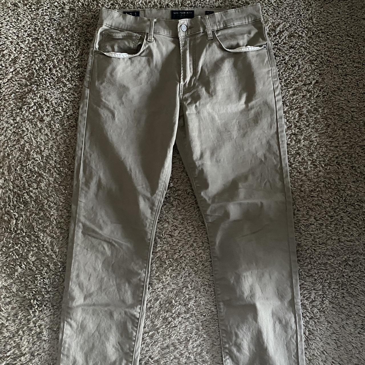 Lucky Brand Los Angeles Pants size 32/30 - Depop