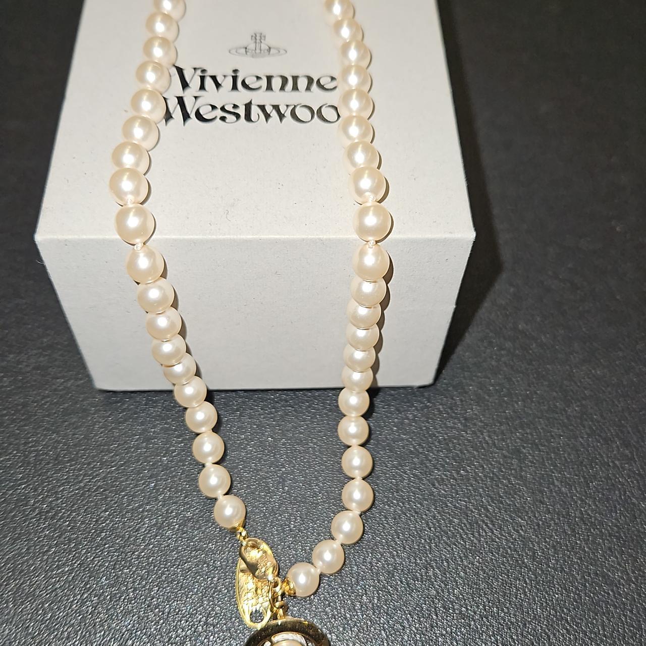 Beautiful genuine pearl necklace , Vivienne Westwood - Depop