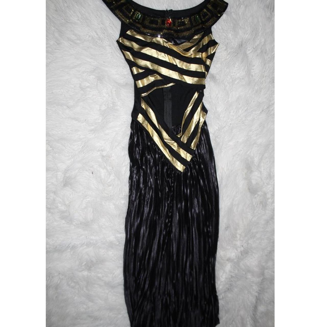 Nile Queen Cleopatra Inspired Costume Excellent Depop nile-queen-cleopatra-inspired-costume-excellent-depop