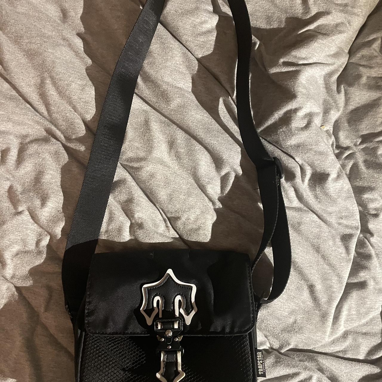 Barely used trapstar messanger bag Depop