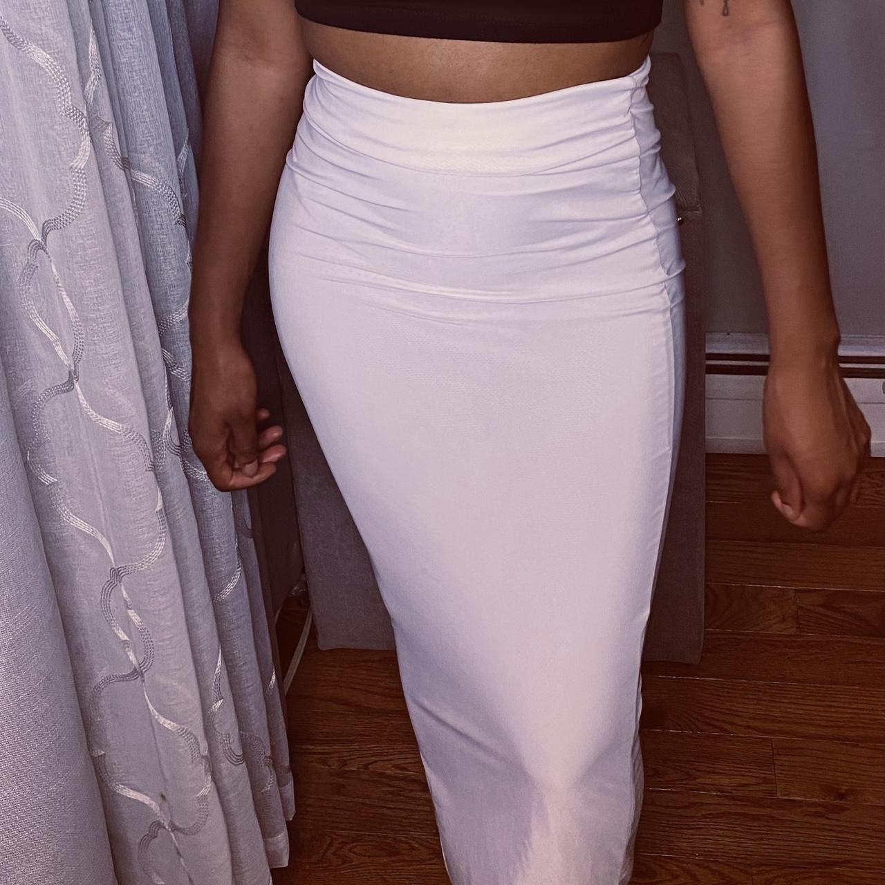 Fashion nova 2025 white pencil skirt