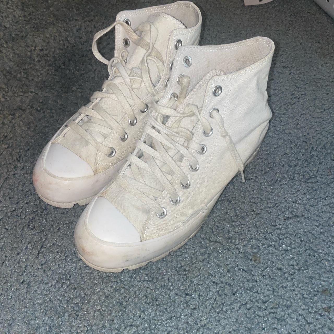 white converse journeys