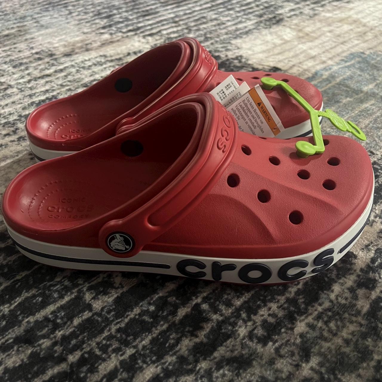 Red crocs deals size 7