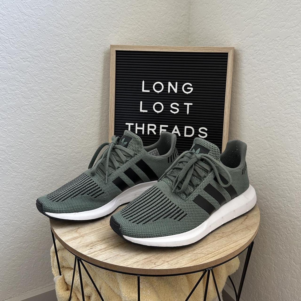 adidas originals swift run green and black sneakers