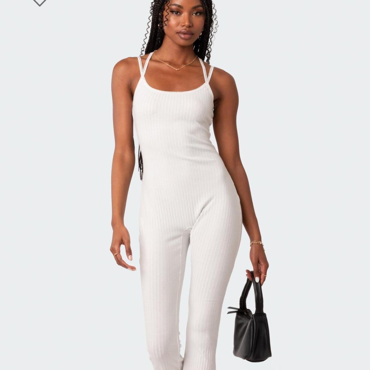 item listed by demihanna