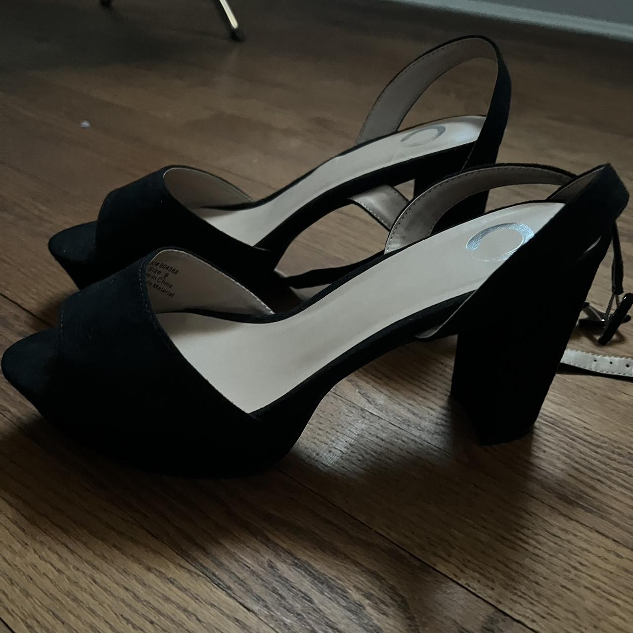 Black matte heels Never worn! In excellent condition. - Depop