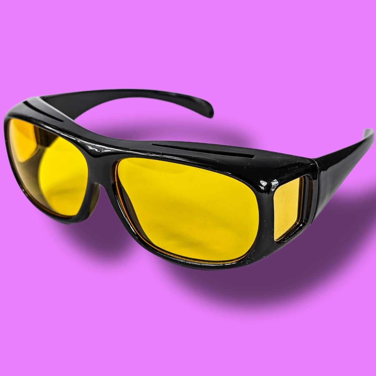 70s Retro Yellow Lens Bold Sunglasses Perfect for... - Depop