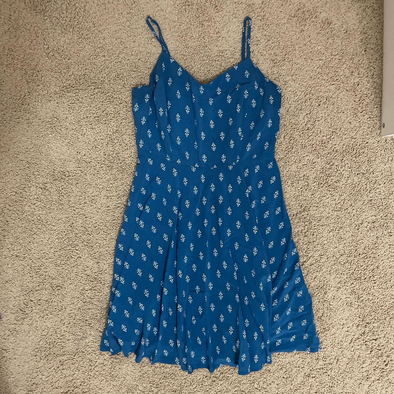 Old Navy blue/teal sun dress so cute just doesn’t... Depop