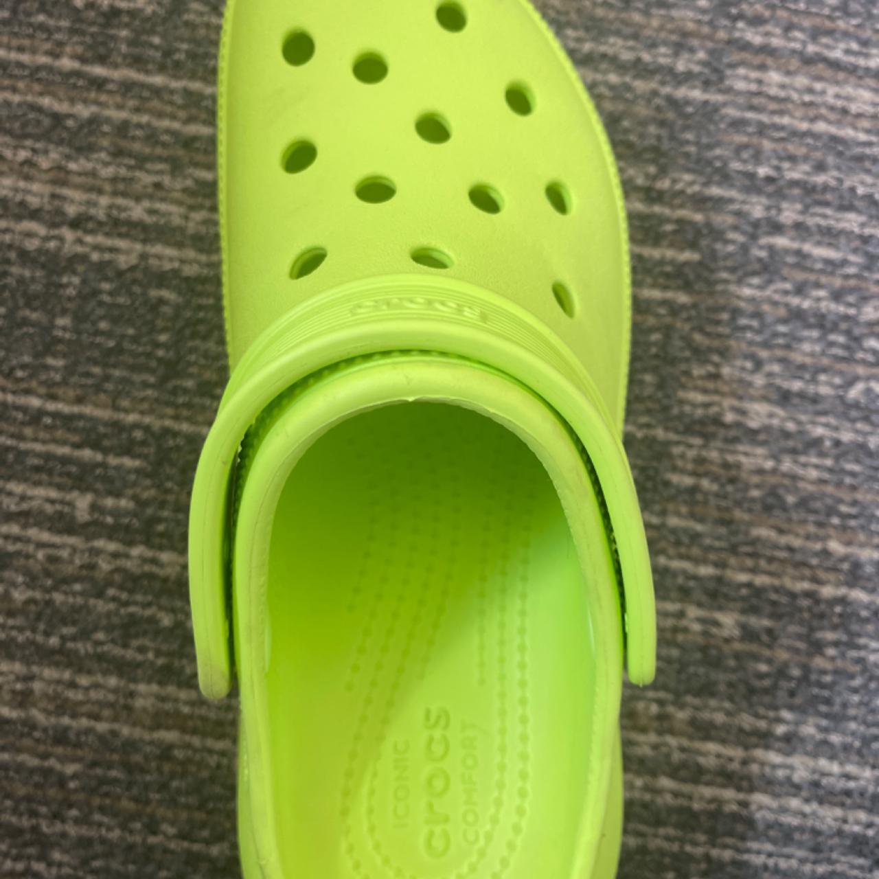 Lime sales green crocs