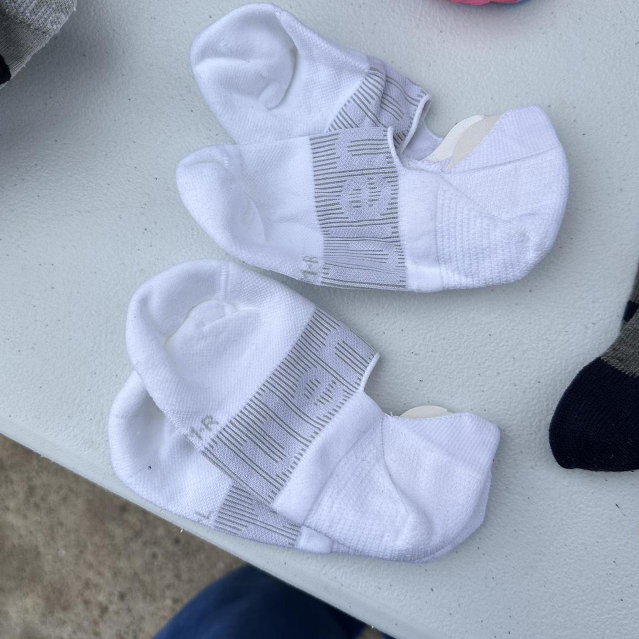 BRAND NEW LULULEMON SOCKS! Features: • Naturally - Depop